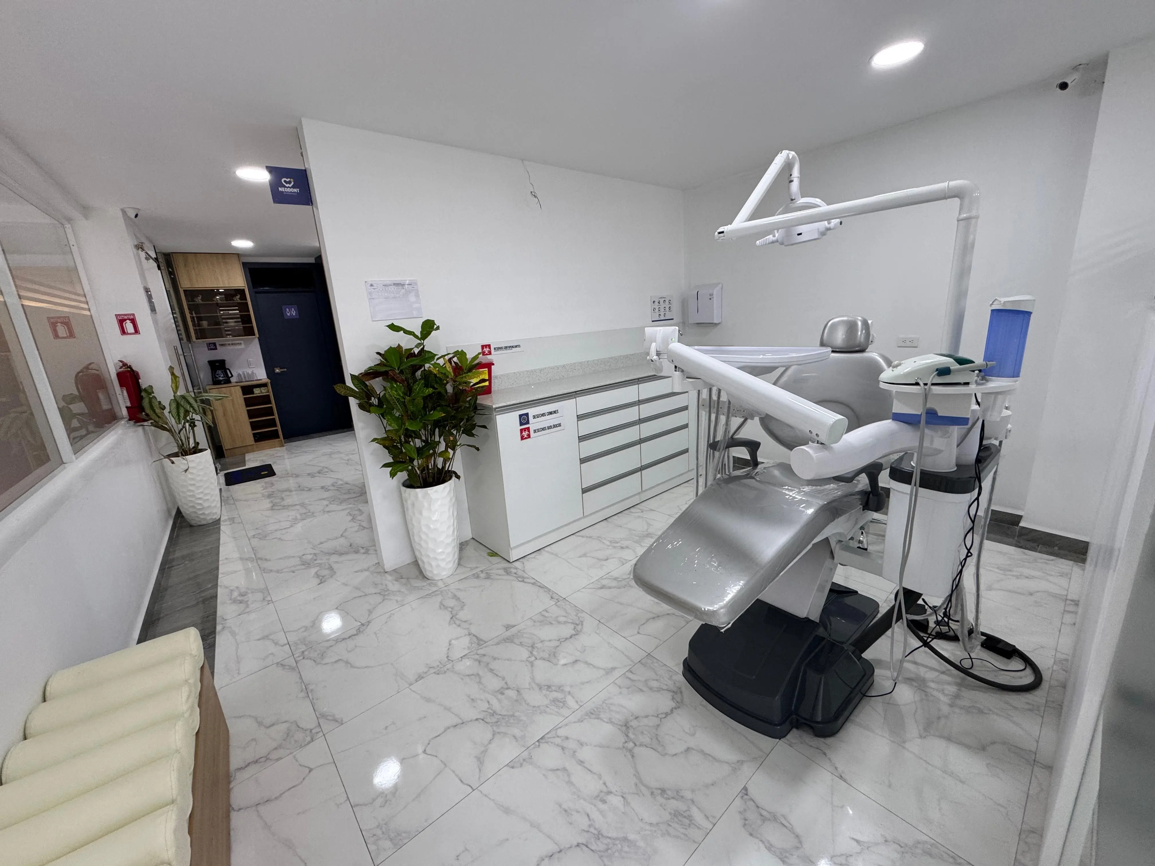 Consultorio equipado Clínica 1